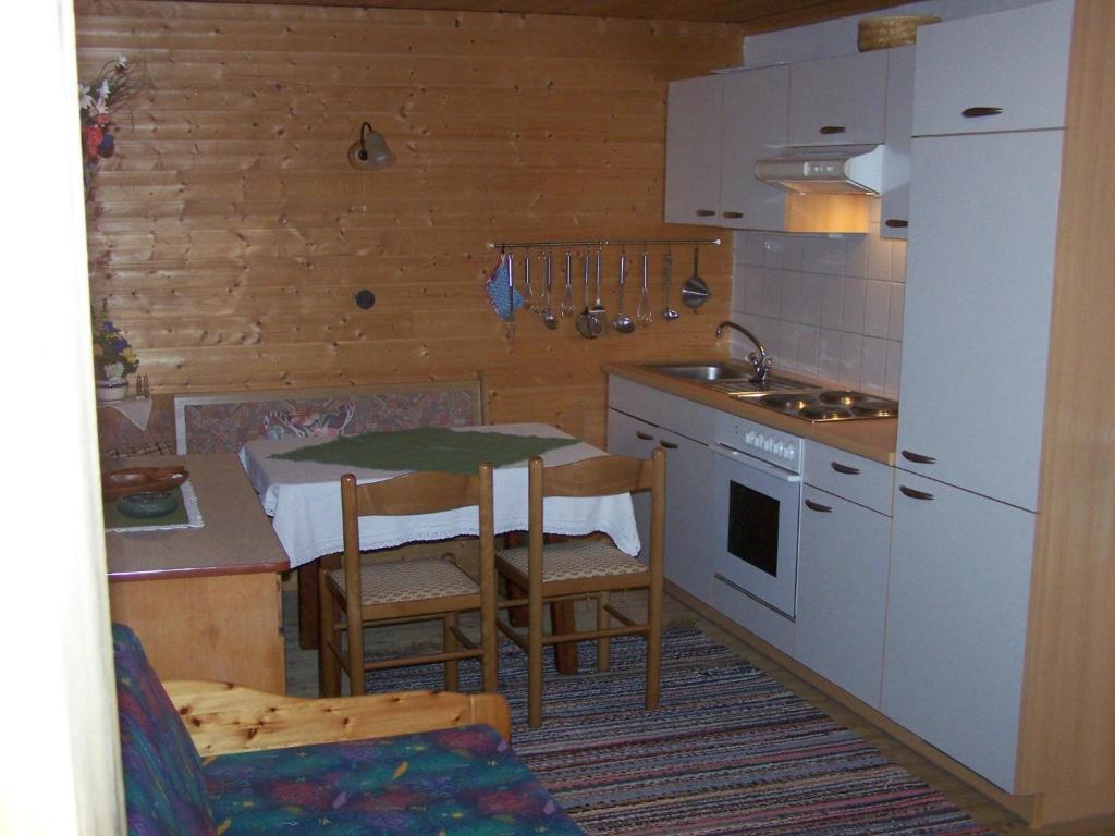 Pension Holzknechthof Am See ノイシュティフト・イム・シュトゥーバイタール 部屋 写真