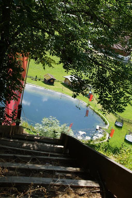 Pension Holzknechthof Am See ノイシュティフト・イム・シュトゥーバイタール エクステリア 写真