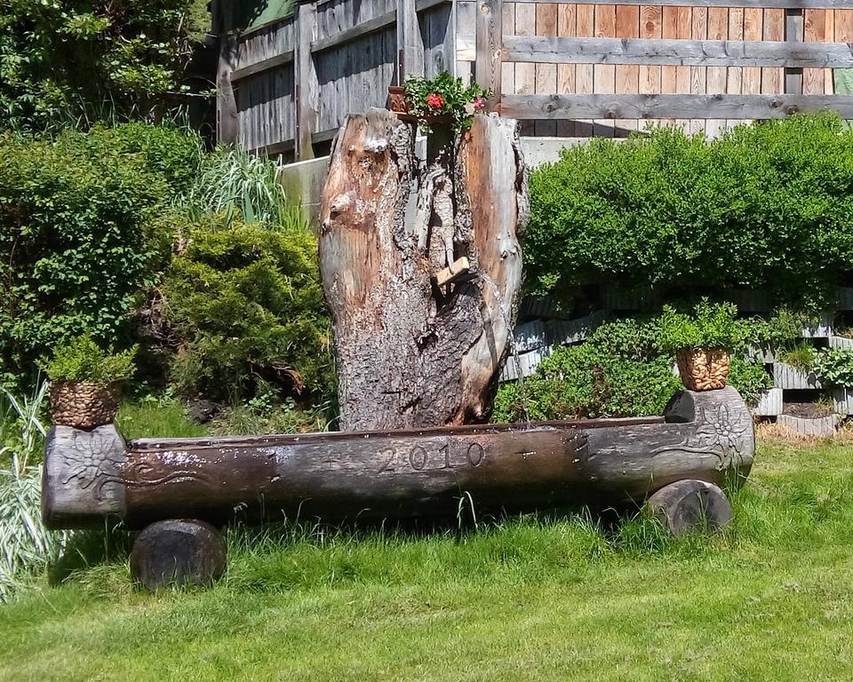 Pension Holzknechthof Am See ノイシュティフト・イム・シュトゥーバイタール エクステリア 写真